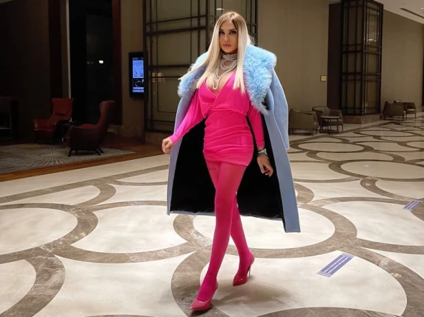 Irem Egeli — 1 / 12