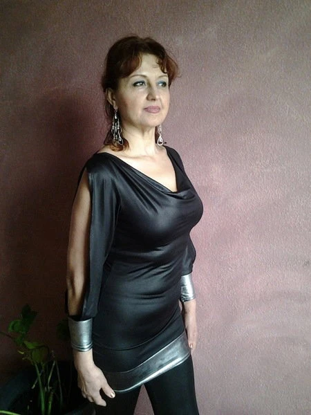 NINA, Escort, Kassel