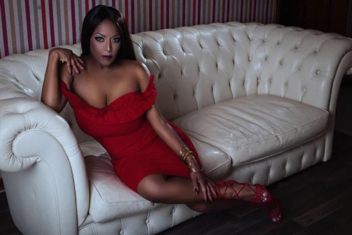 Gabriella Brasil Neu — 13 / 14