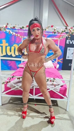 Danaxmuscles Pornstar — 7 / 11