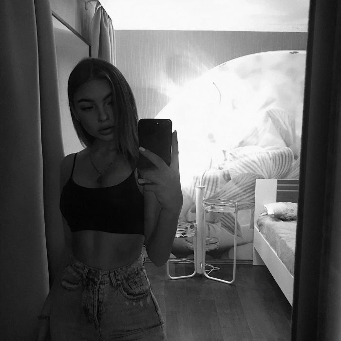 Ksenia — 4 / 6