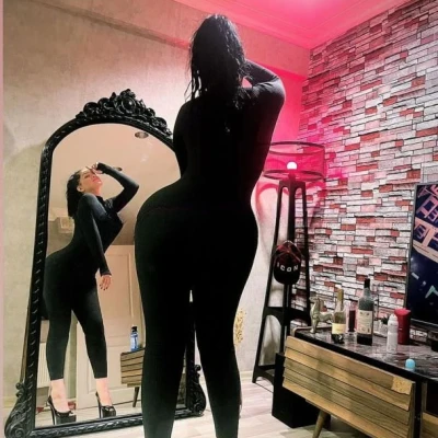 Adamesee, Escort, Istanbul