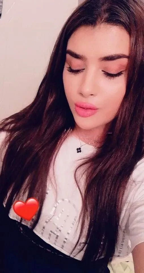 Elissa — 5 / 12