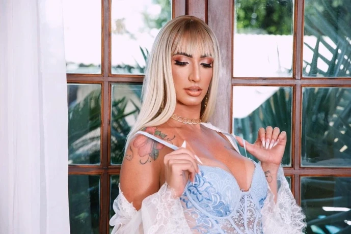 Ts Hilary Viana — 3 / 14