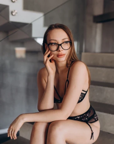 Кристина — 15 / 32