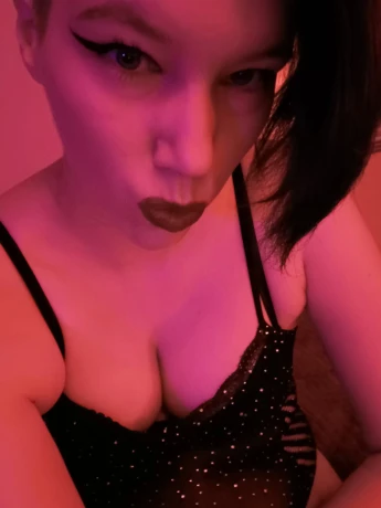 Hotchillibabe — 3 / 27