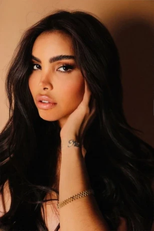 Katrina Petrov — 6 / 12