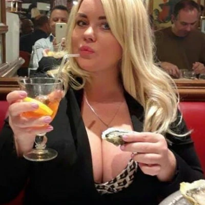 Tamila, Escort, Dubai