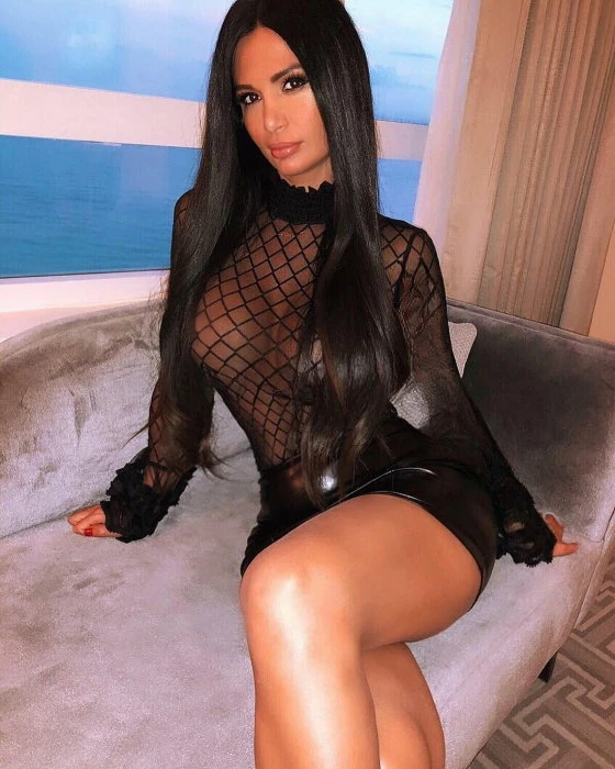 Jodell, Escort, Kuwait
