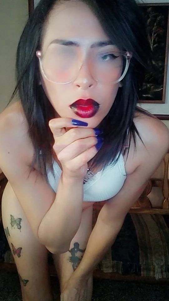 Nicole Montero — 2 / 12
