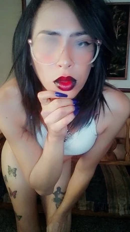 Nicole Montero — 2 / 12