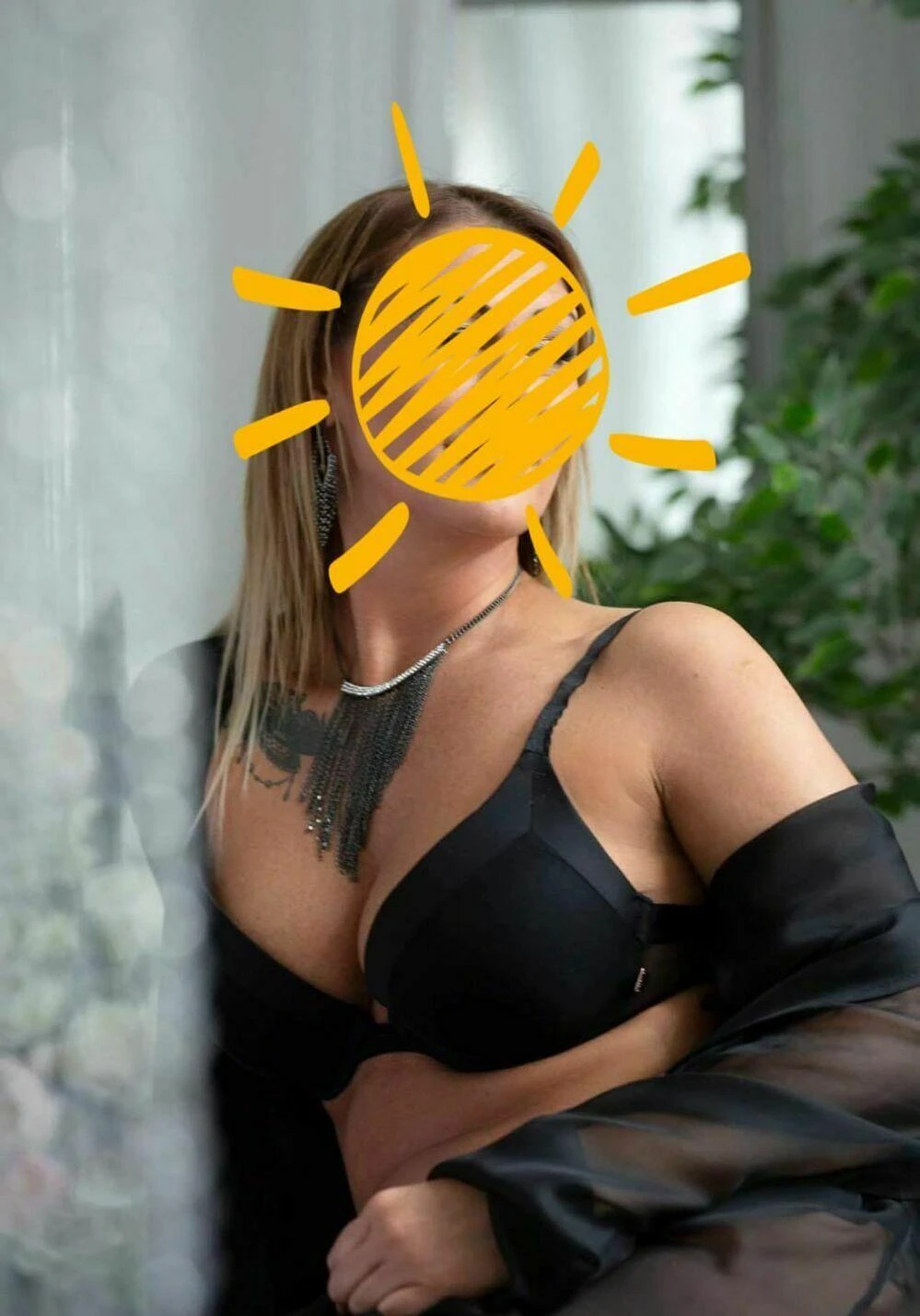 Lisa — 7 / 9