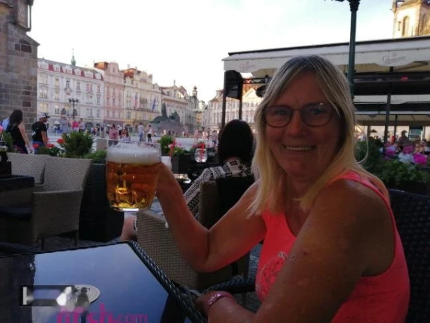 Heidiguestrow — 2 / 3