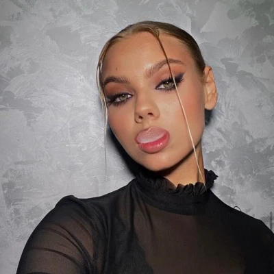 Slava, Escort, Luxembourg