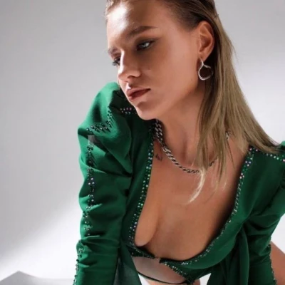 Elsa, Escort, Luxembourg