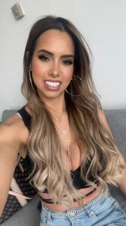 Anastassia — 4 / 6