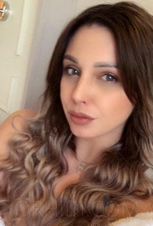 Vika — 2 / 5