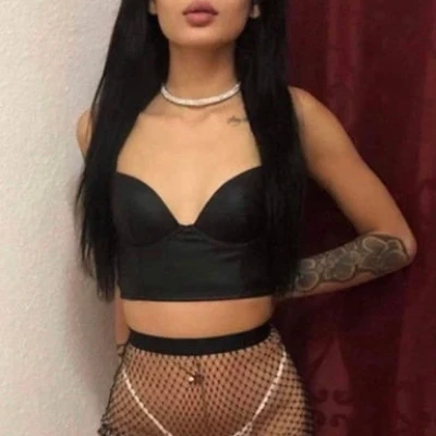 Anne Von Den Philippinen, Escort, Dusseldorf