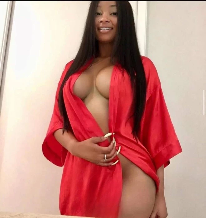 Lola, Escort, Hamburg