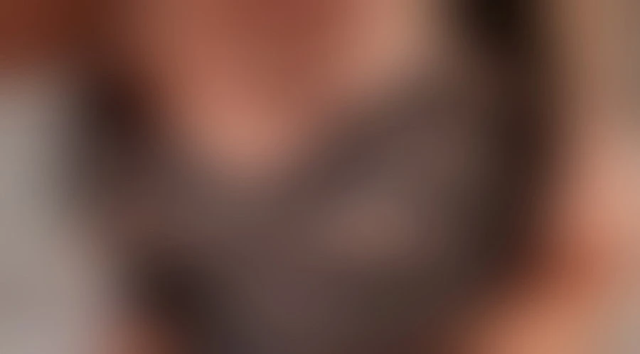 Pamela — 4 / 5