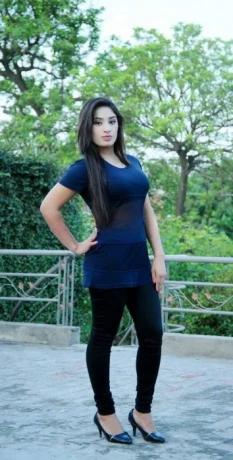 Fiza Indian Escort — 1 / 3