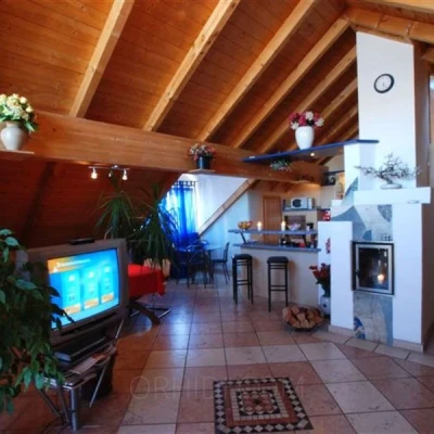 LAUFHAUS Kufsteiner 109, Escort, Rosenheim