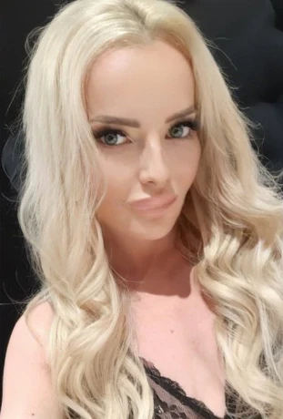 Caroline — 13 / 14