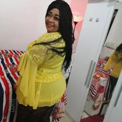 Zoey Machina, Escort, Rumaithiya