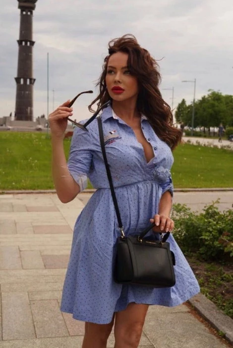 Veronika — 3 / 5