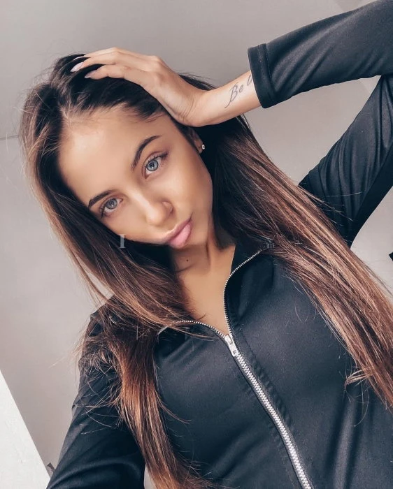 Merav — 7 / 9