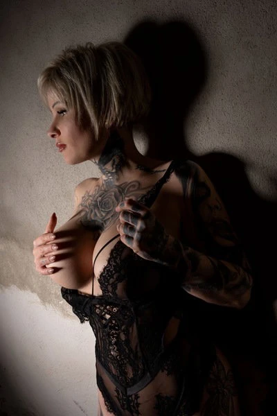 Kiki Aus Franken — 4 / 8