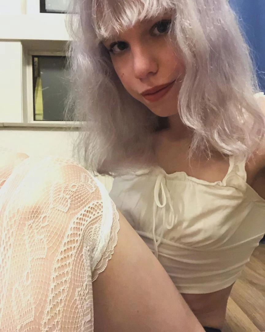 Annabelle — 2 / 7