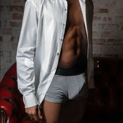 Tyson, Escort, Basel