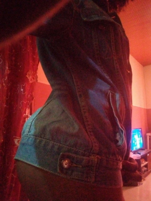 Ivanna, Escort, Enugu