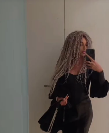 Susse Simona — 14 / 18