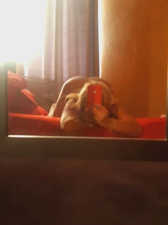 Devora Gonzales — 5 / 12