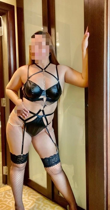Gina — 12 / 14
