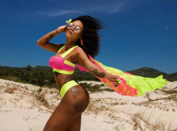 Alice Brasil — 3 / 7