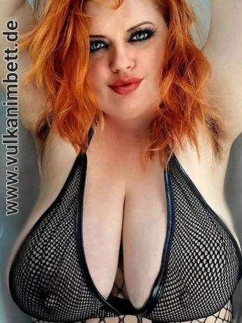 Squ*rting ANITA versa*t &n*mph*man — 19 / 24