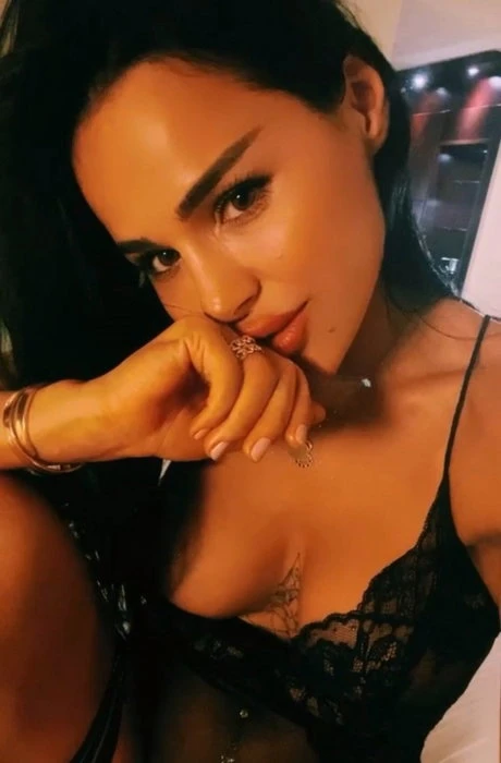 Natalina — 2 / 14
