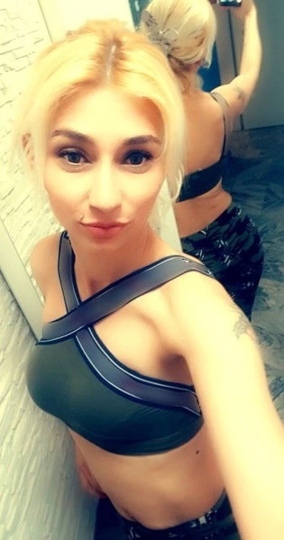 Kelly26 — 3 / 10