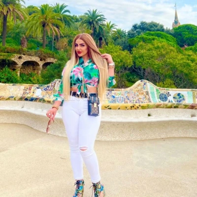 Vardeh, Escort, Muscat