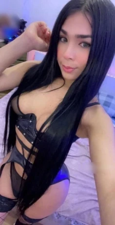 TS Mia Mega — 1 / 23