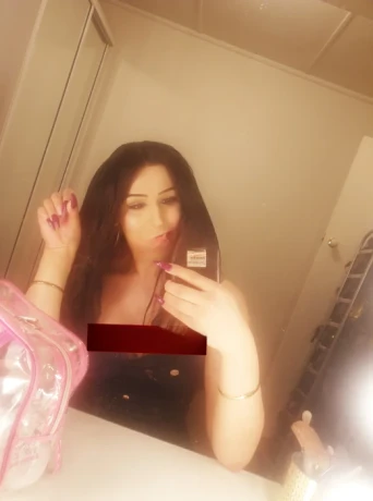 Lebanese Masseuse for You — 2 / 5