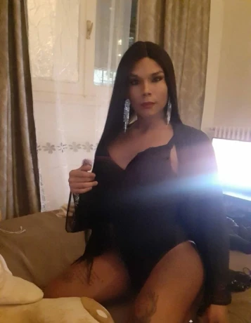 Paola Bueno — 4 / 12