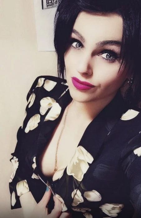 Masha, Escort, Catania