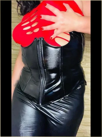 Daniela0 — 3 / 4