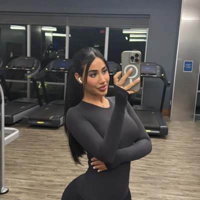 mirendarossinax, Escort, Utrecht