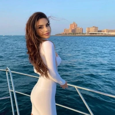 Karolina, Escort, Florence