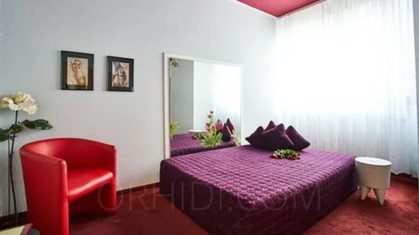 VILLA 78 TÜBINGEN — 8 / 15